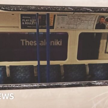 London Underground criticised over Tube panic