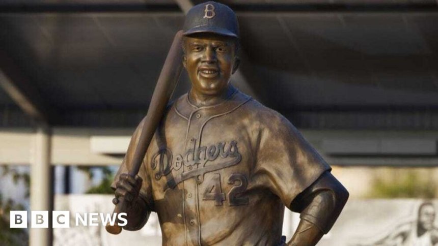 Man pleads guilty to stealing Jackie Robinson statue