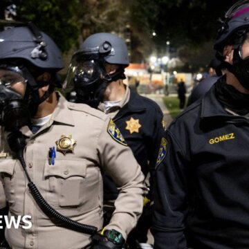 Police clear out UCLA's pro-Palestinian encampment