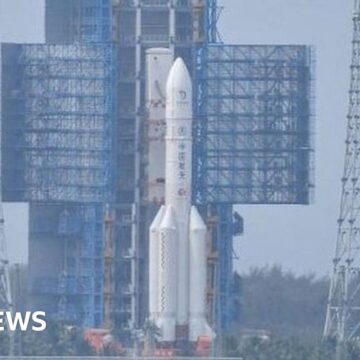 China set to launch probe to far side of moon