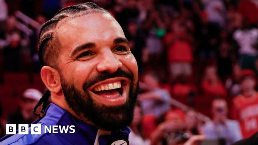 Drake's security guard shot at rapper's Toronto home