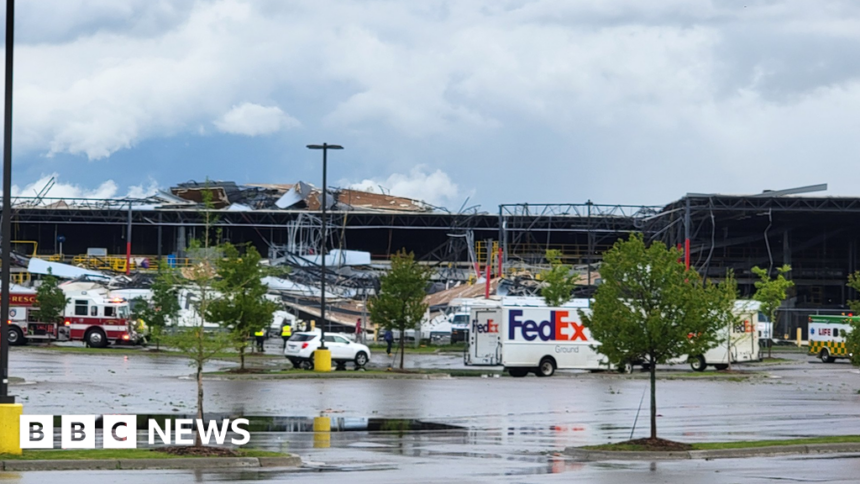 Dozens trapped as tornado hits Michigan FedEx depot