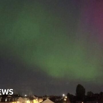 Northern Lights captured glowing over Nottingham