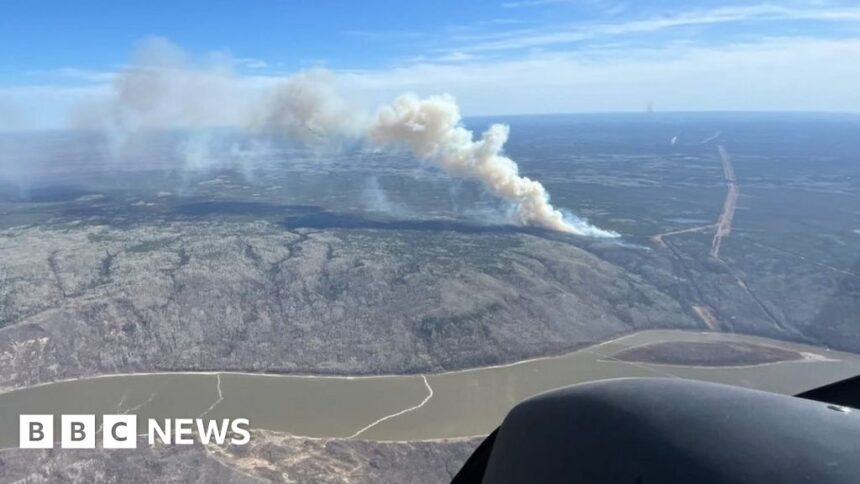Thousands evacuated due to British Columbia wildfire