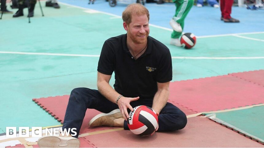 Nigeria: Prince Harry plays sit-down volleyball