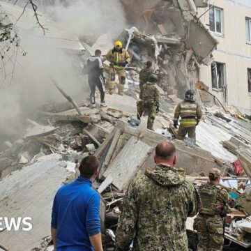 Russia blames Ukraine after blast destroys apartments