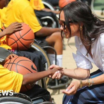 Harry and Meghan visit school on last day in Nigeria