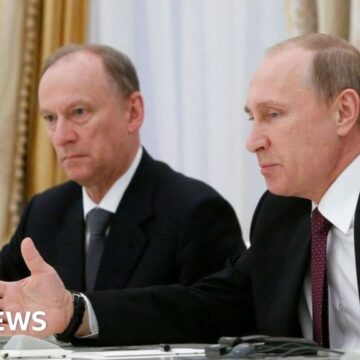 Vladimir Putin appoints ex-security council chief as Kremlin aide