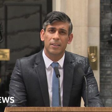 Moment Prime Minister Rishi Sunak calls general election