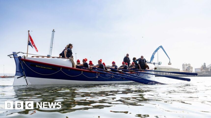 Flotilla of RNLI boats mark 200 year anniversary