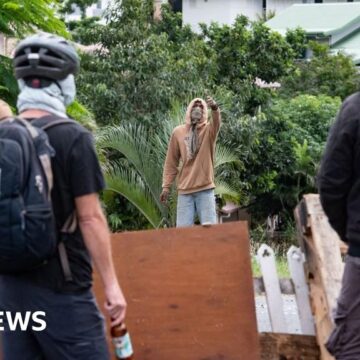 France to deploy army to New Caledonia over riots