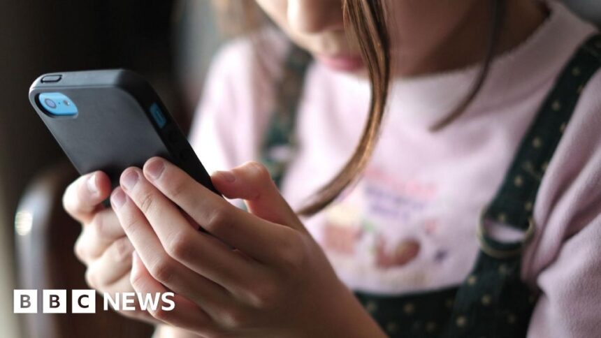 Three-year-olds groomed online, charity warns