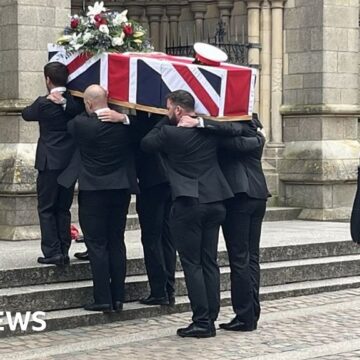 Jim Henderson’s funeral takes place in Truro Cathedral