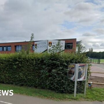 Children evacuated over threat to school