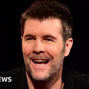 Rhod Gilbert high on life after cancer treatment