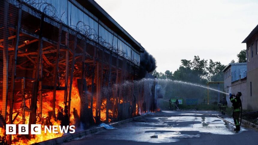 Ukraine war: Russia attacks Kharkiv supermarket