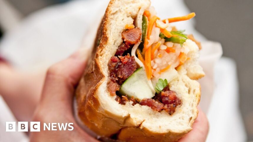 Hundreds ill after eating bánh mì in Vietnam