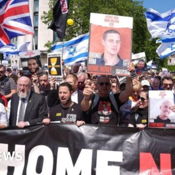 Thousands march through London for return of Hamas hostages