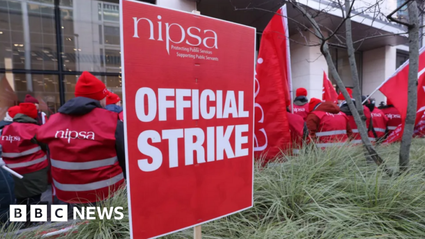 Unions suspend school support worker strike