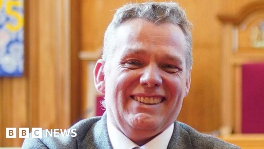 Labour candidate Darren Rodwell told police not to respond in row