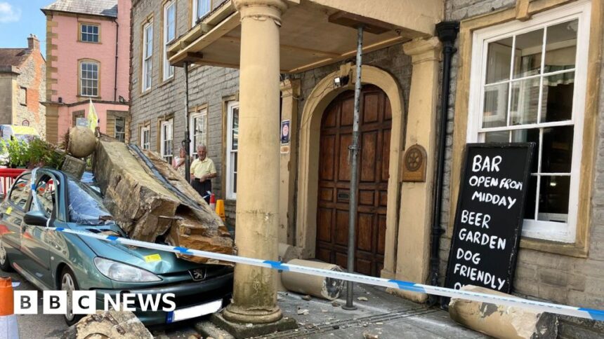 Car crashed into 600-year-old Somerset pub damaging pillars