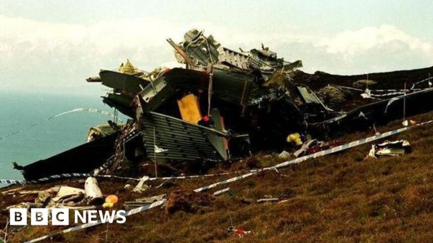 Service held to mark 30 years since RAF Chinook disaster